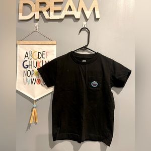 Kids Uniqlo x Kaws x Sesame Street
Cookie Monster T-Shirt